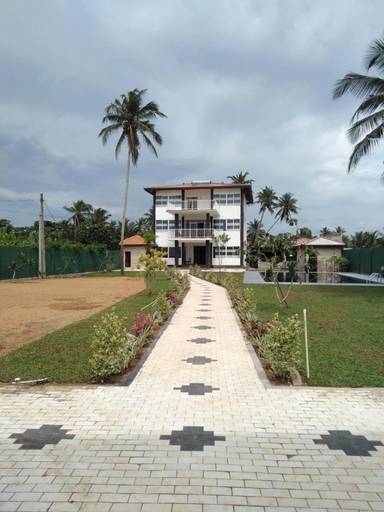 Blue Beach Villa Wadduwa Extérieur photo